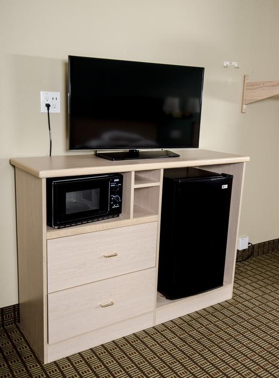Days Inn By Wyndham Portland Central Εξωτερικό φωτογραφία